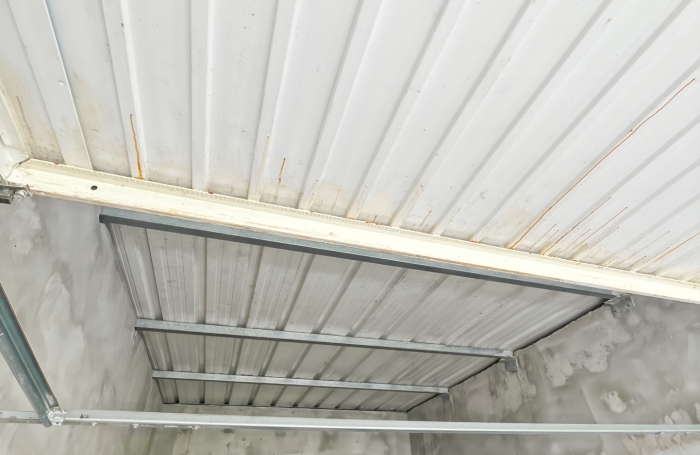 À VENDRE   Garage fermé dans copropriété sans charges   SAINT FRANÇOIS
