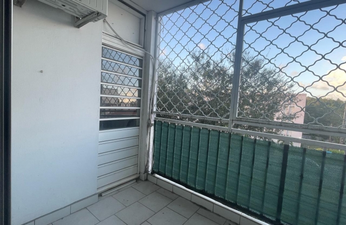Appartement idéalement situé , à deux pas de tout