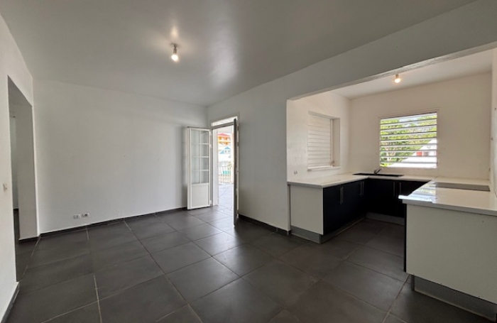 Appartement trois pièces sur Saint-François