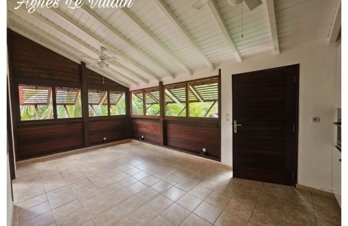 Vente Maison 54m&sup2; 3 pi&#232;ces Bouillante