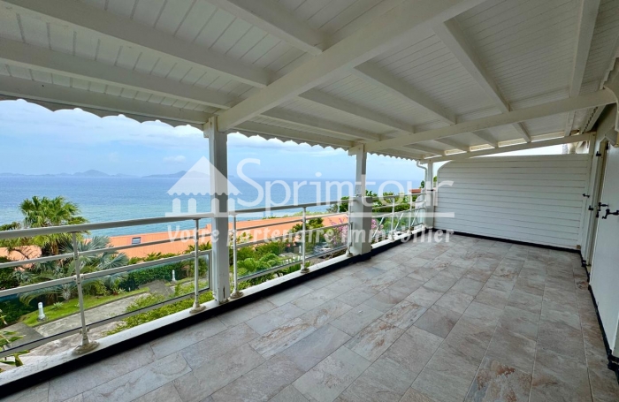 Vieux-Fort, vue mer, Appartement T3 non meublé en Duplex - climatisé - Résidence Privée - piscine