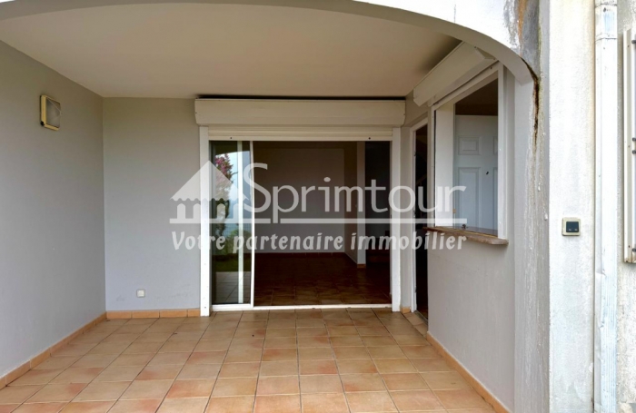 Vieux-Fort, vue mer, Appartement T3 non meublé en Duplex - climatisé - Résidence Privée - piscine