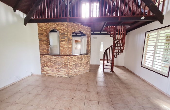 CHARMANTE VILLA F5 A LA JAILLE