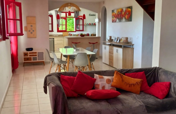 Vente Maison 128m&sup2; 6 pi&#232;ces Gosier
