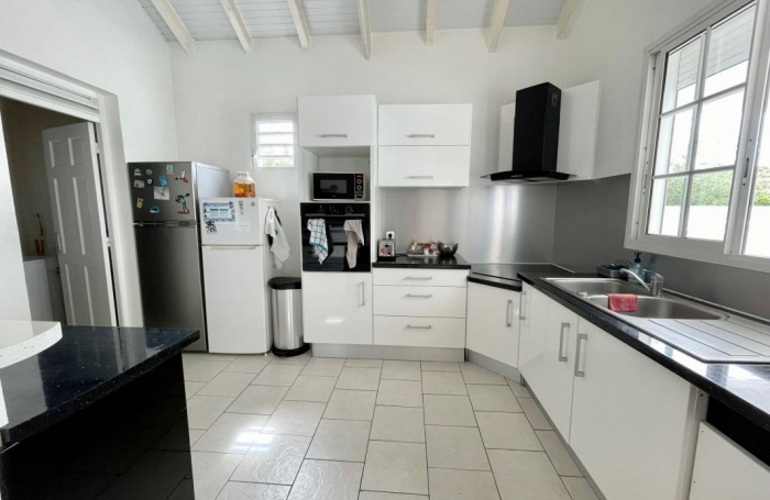 Location Maison 130m&sup2; 5 pi&#232;ces Sainte Anne