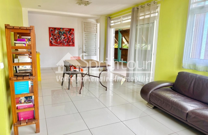 À VENDRE   Maison T4 de plain-pied avec studio indépendant   Saint-Claude