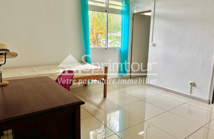 À VENDRE   Maison T4 de plain-pied avec studio indépendant   Saint-Claude