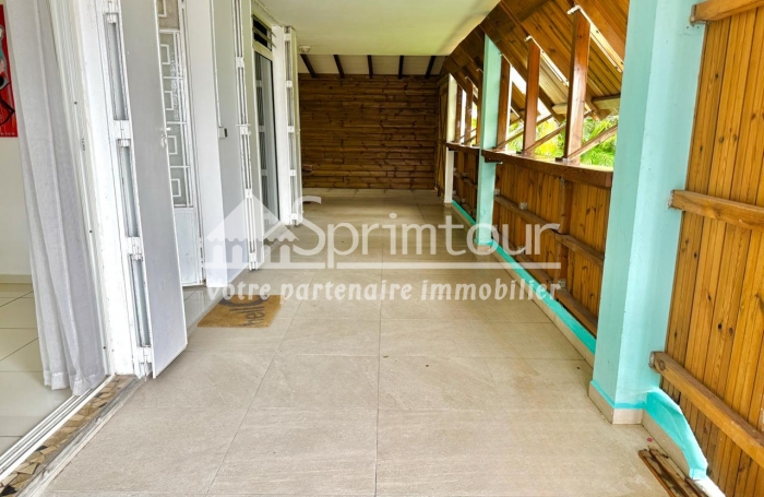 À VENDRE   Maison T4 de plain-pied avec studio indépendant   Saint-Claude