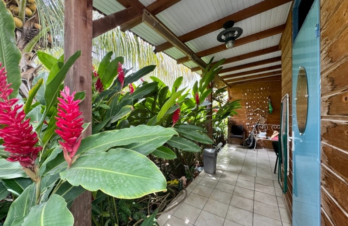 Vente Fonds de commerce 88m&sup2; 8 pi&#232;ces Sainte Anne