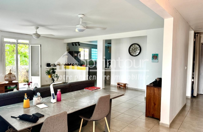TROIS RIVIERES Villa T4, grand terrain, proche commerces et embarcadère   emplacement idéal