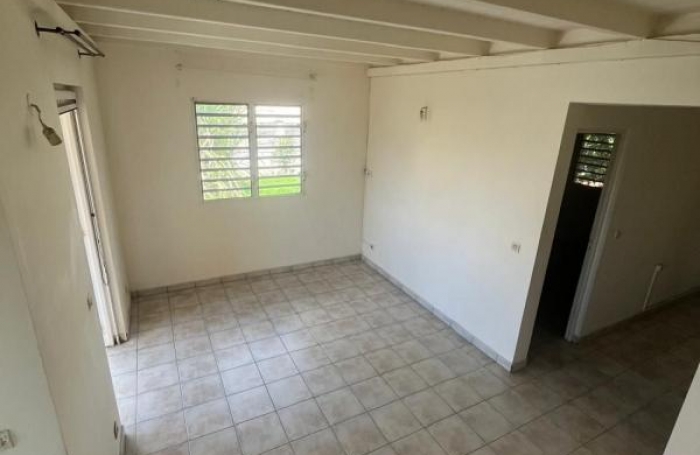 Vente Maison 73.6m&sup2; 4 pi&#232;ces Sainte Rose