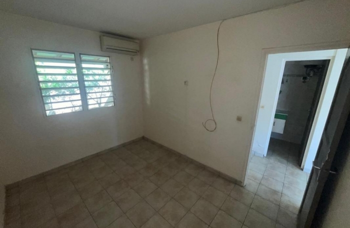 Vente Maison 73.6m&sup2; 4 pi&#232;ces Sainte Rose