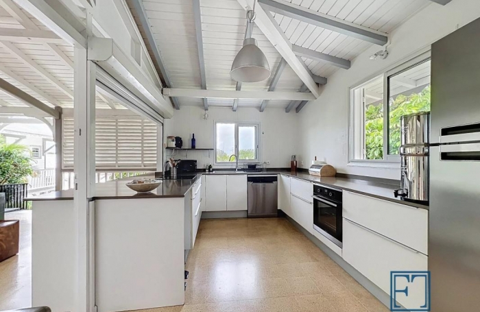 Location Maison 127m&sup2; 5 pi&#232;ces Sainte Anne