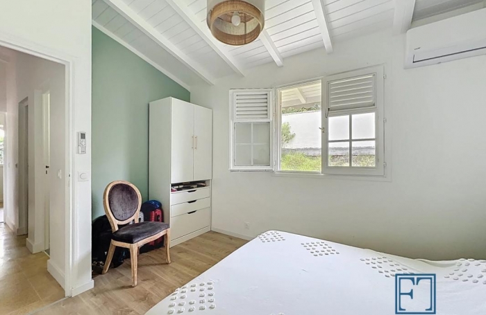 Location Maison 127m&sup2; 5 pi&#232;ces Sainte Anne
