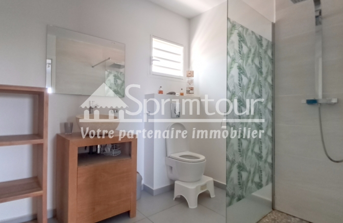 Villa T4 Meublée avec Jacuzzi et Vue Mer   Un Petit Coin de Paradis à Vieux-Habitants