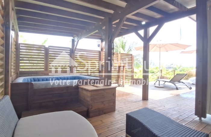 Villa T4 Meublée avec Jacuzzi et Vue Mer   Un Petit Coin de Paradis à Vieux-Habitants