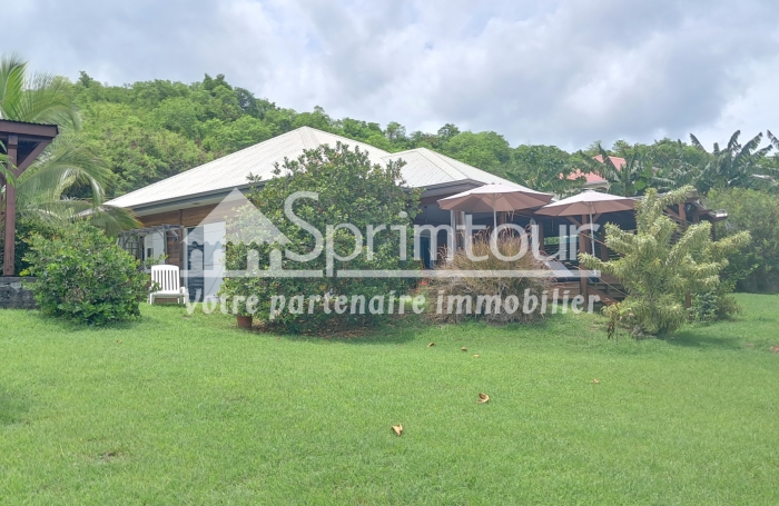 Villa T4 Meublée avec Jacuzzi et Vue Mer   Un Petit Coin de Paradis à Vieux-Habitants