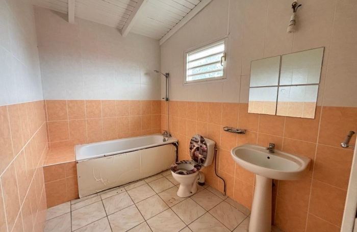 Vente Maison 120m&sup2; 5 pi&#232;ces Basse-Terre