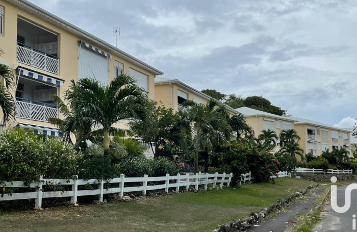 Vente Appartement 60m&sup2; 3 pi&#232;ces Le Moule