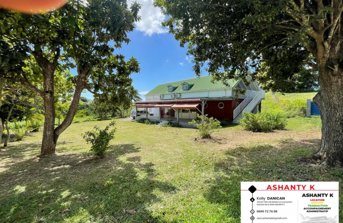 Vente Maison 180.00m&sup2; 7 pi&#232;ces Les Abymes