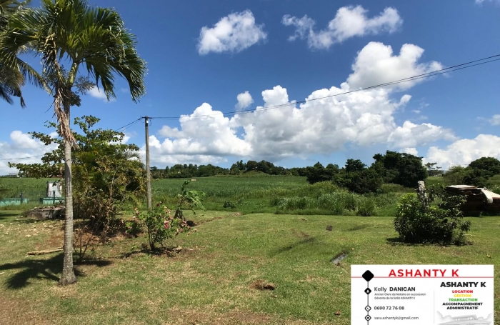 Vente Maison 180.00m&sup2; 7 pi&#232;ces Les Abymes