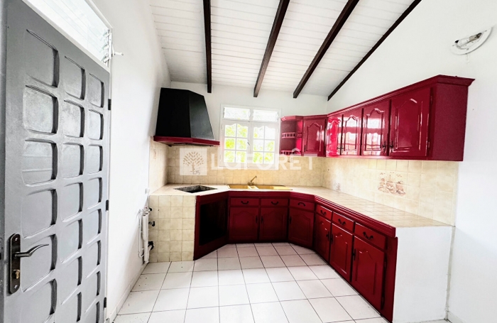 Location Maison 94m² 4 pièces Sainte Anne