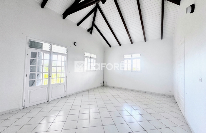 Location Maison 94m² 4 pièces Sainte Anne