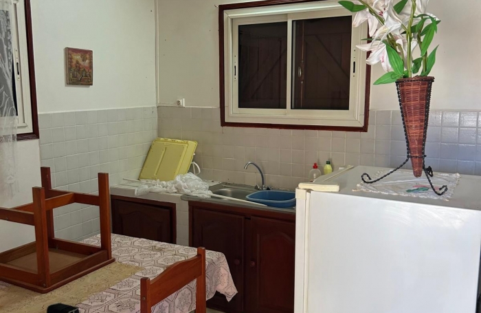 BOUILLANTE BAS GALETS MAISON T2 43M2 SUR UN TERRAIN DE 106M2