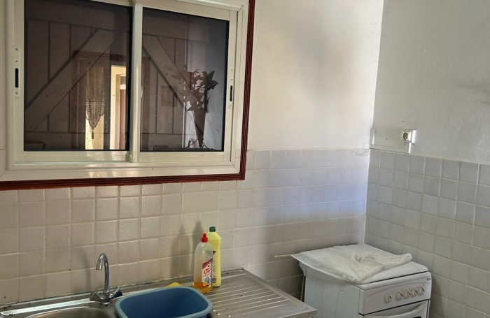 BOUILLANTE BAS GALETS MAISON T2 43M2 SUR UN TERRAIN DE 106M2