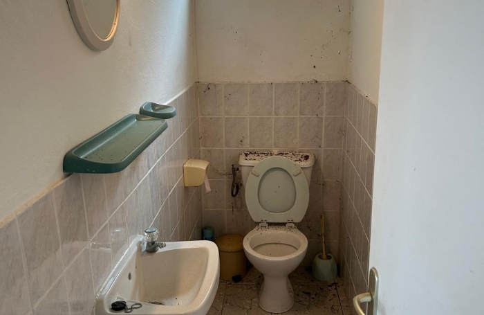 BOUILLANTE BAS GALETS MAISON T2 43M2 SUR UN TERRAIN DE 106M2