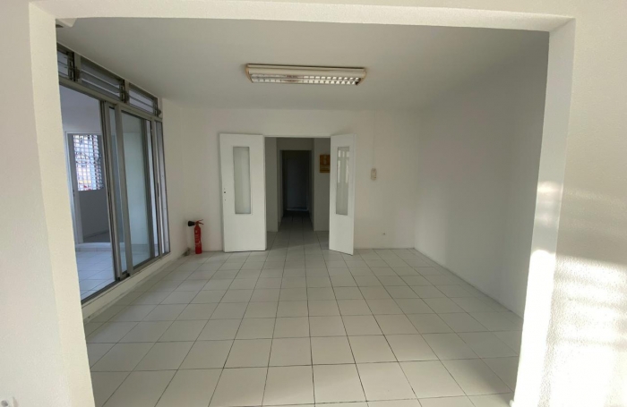 Appartement F4 au coeur de Pointe-à-Pitre