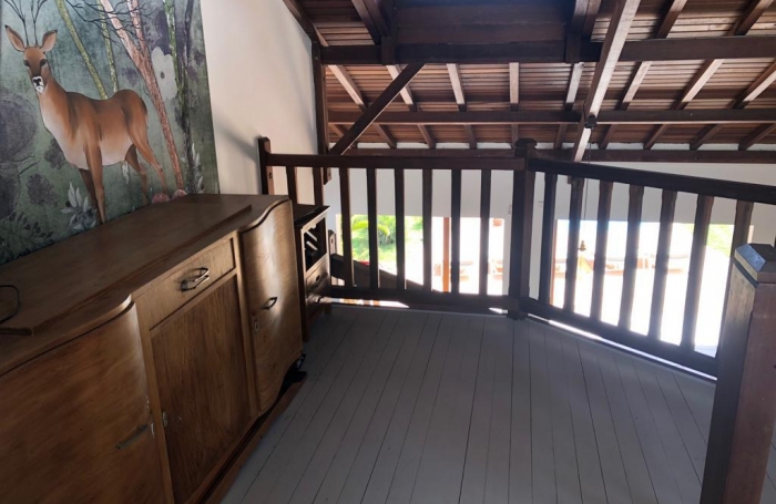 VILLA T5  AVEC PISCINE ET BUNGALOW TOUT CONFORT AVEC JACUZZI