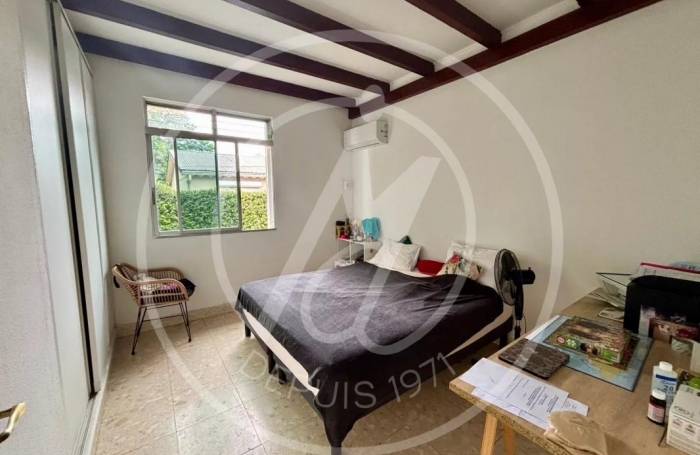 Vente Maison 256m&sup2; 8 pi&#232;ces Lamentin