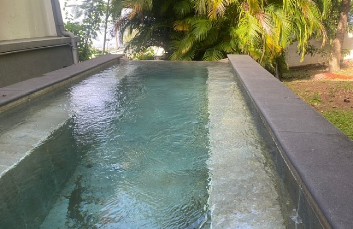 VILLA F5 MEUBLEE AVEC PISCINE ET VUE MER