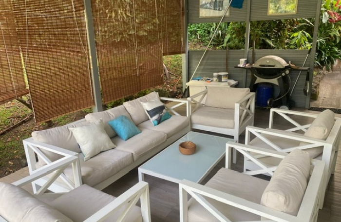 VILLA F5 MEUBLEE AVEC PISCINE ET VUE MER