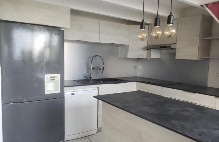 Location Appartement 61.95m&sup2; 3 pi&#232;ces Gosier