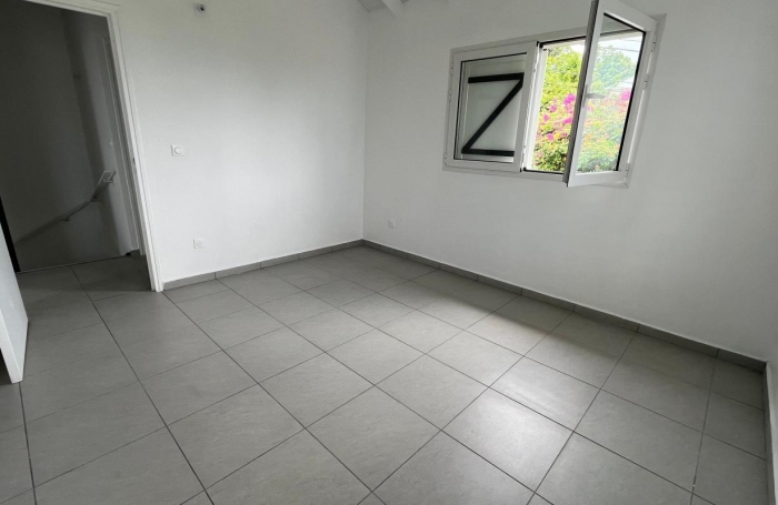 Location Maison 89.94m&sup2; 4 pi&#232;ces Trois Rivières