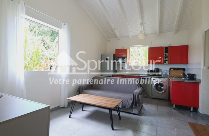 Maison individuelle T3 sur Bouillante, secteur de Pigeon, proche des commodités