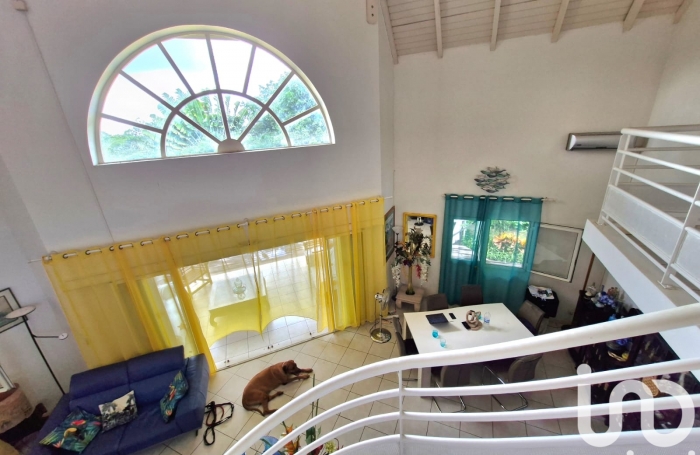 Vente Divers 195m&sup2; 5 pi&#232;ces Les Abymes