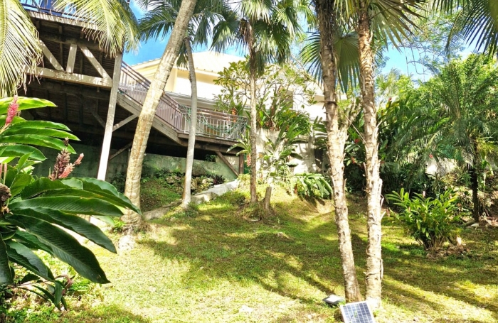 Vente Divers 195m&sup2; 5 pi&#232;ces Les Abymes