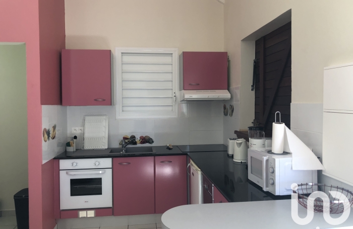 Vente Maison 128m&sup2; 8 pi&#232;ces Pointe-Noire