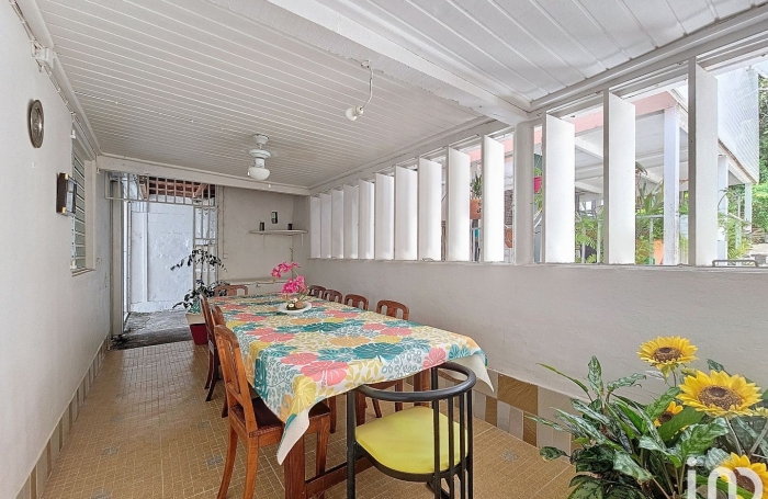 Vente Maison 189m&sup2; 7 pi&#232;ces Saint Claude