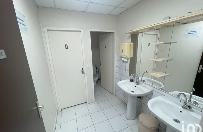 Location Bureaux 17m&sup2; Baie Mahault