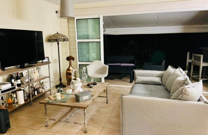 VILLA  MITOYENNE DUPLEX T3 AVEC JARDIN PRIVATIF
