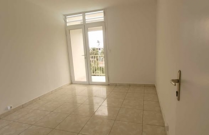 Appartement lumineux idéalement situé