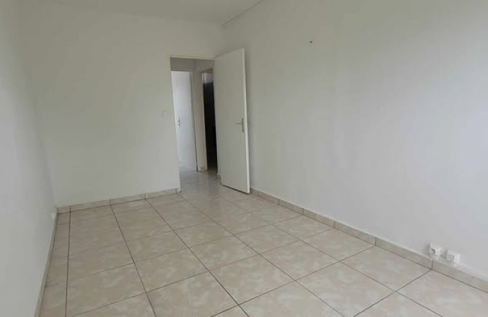 Appartement lumineux idéalement situé