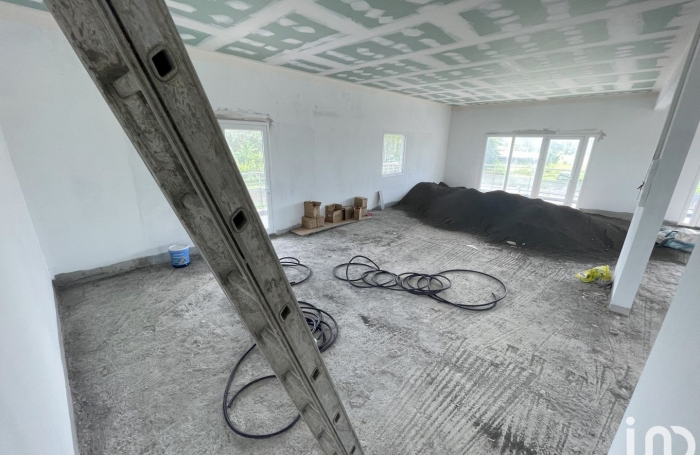 Location Local commercial 132m&sup2; Morne à l'eau