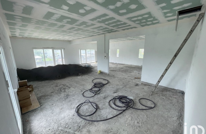 Location Local commercial 132m&sup2; Morne à l'eau