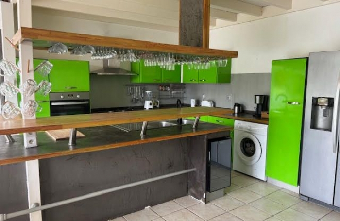 Location Maison 113m&sup2; 4 pi&#232;ces Sainte Anne