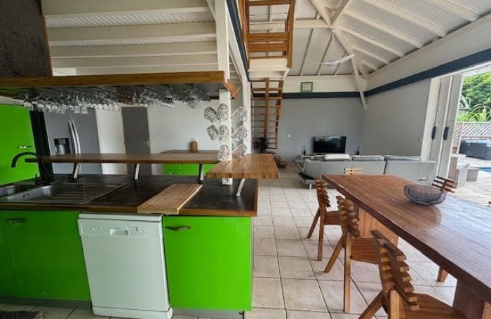 Location Maison 113m&sup2; 4 pi&#232;ces Sainte Anne